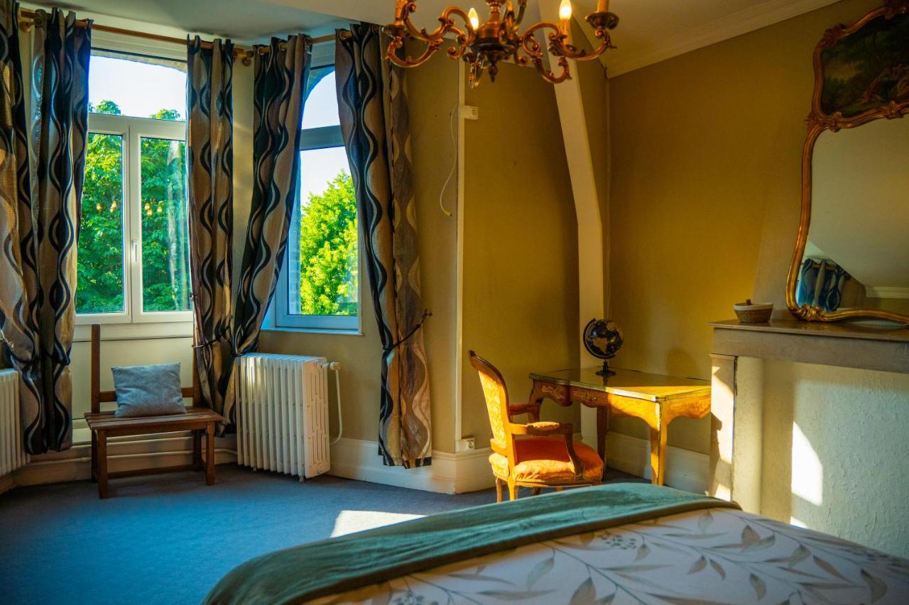 Saint-Pierre-Brouck Chambre Au Chateau De St-Pierre-Brouck מראה חיצוני תמונה