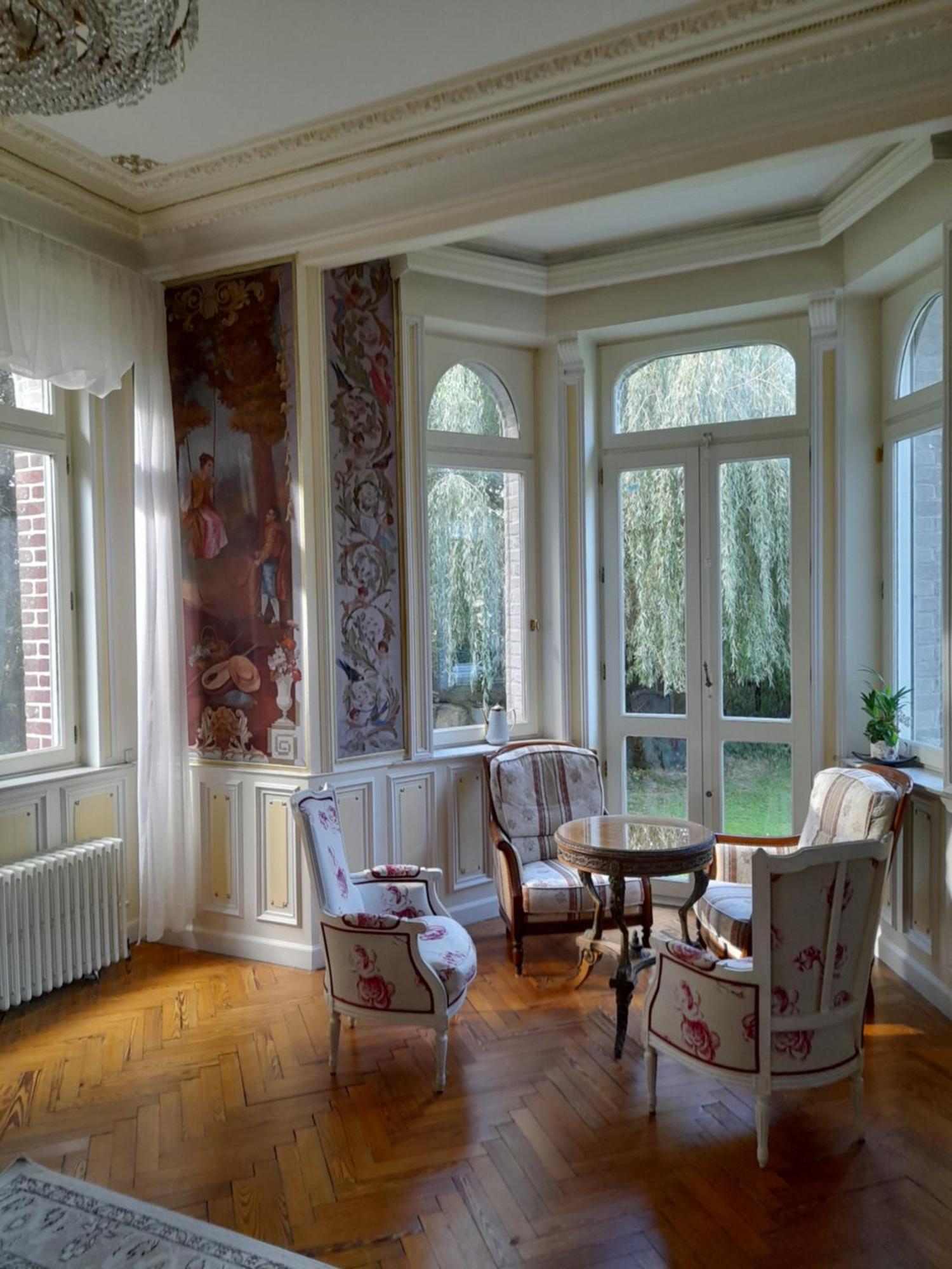 Saint-Pierre-Brouck Chambre Au Chateau De St-Pierre-Brouck מראה חיצוני תמונה