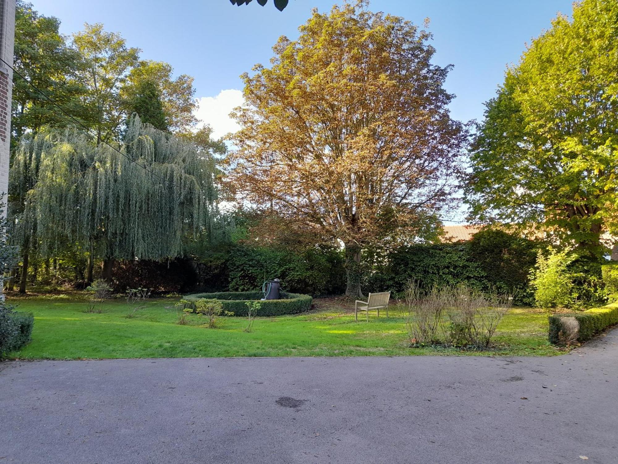 Saint-Pierre-Brouck Chambre Au Chateau De St-Pierre-Brouck מראה חיצוני תמונה