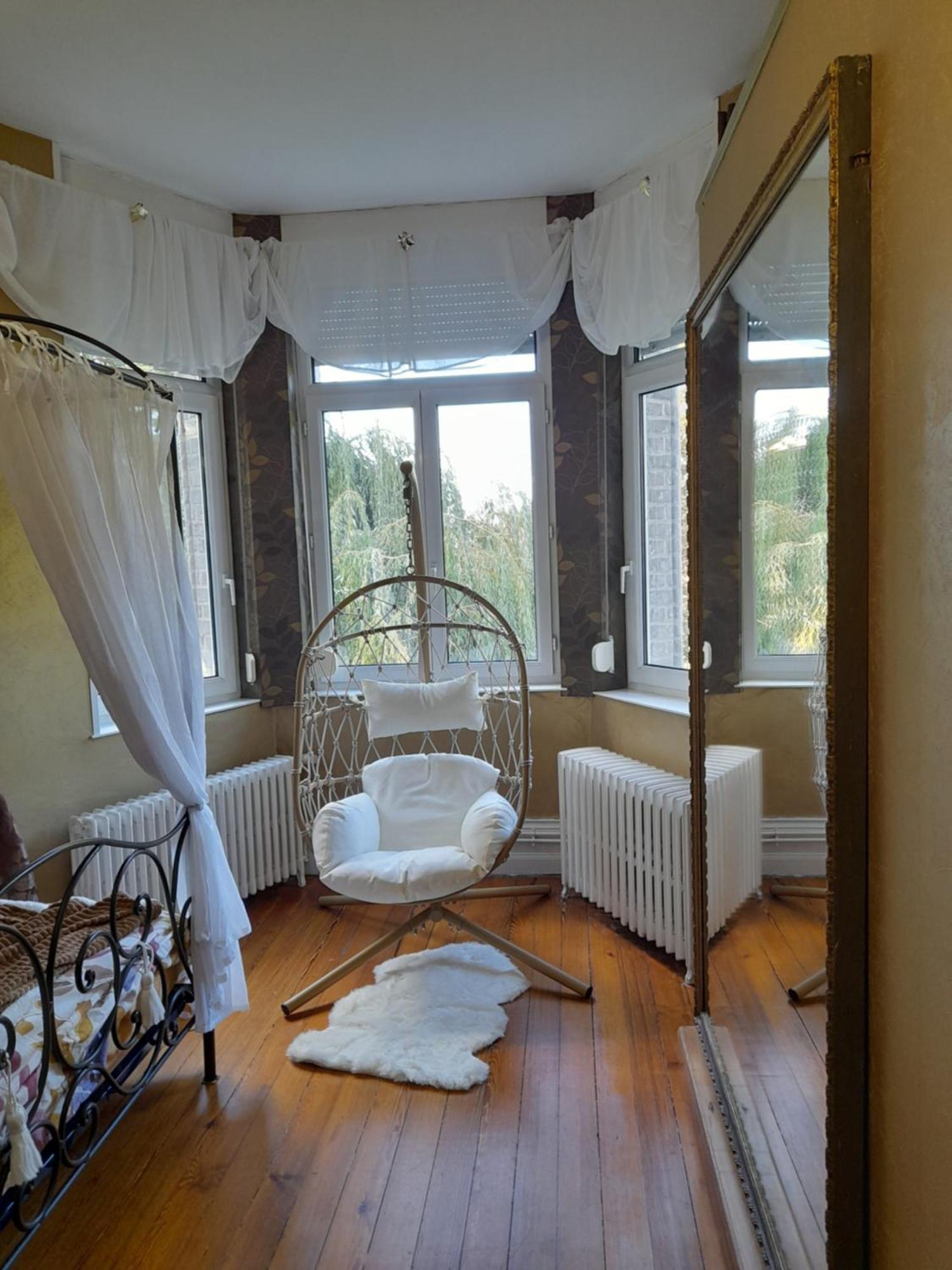Saint-Pierre-Brouck Chambre Au Chateau De St-Pierre-Brouck מראה חיצוני תמונה