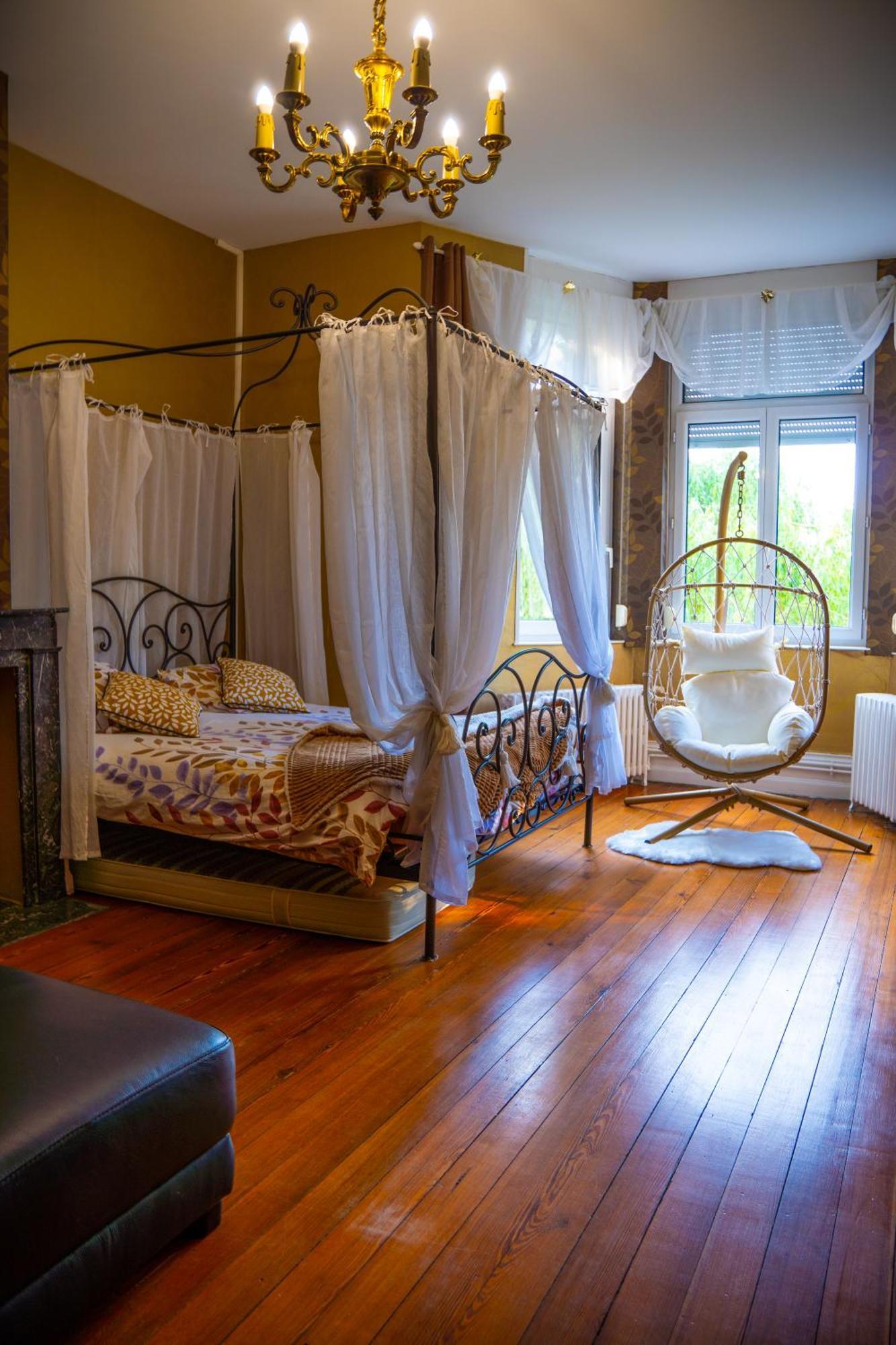 Saint-Pierre-Brouck Chambre Au Chateau De St-Pierre-Brouck מראה חיצוני תמונה